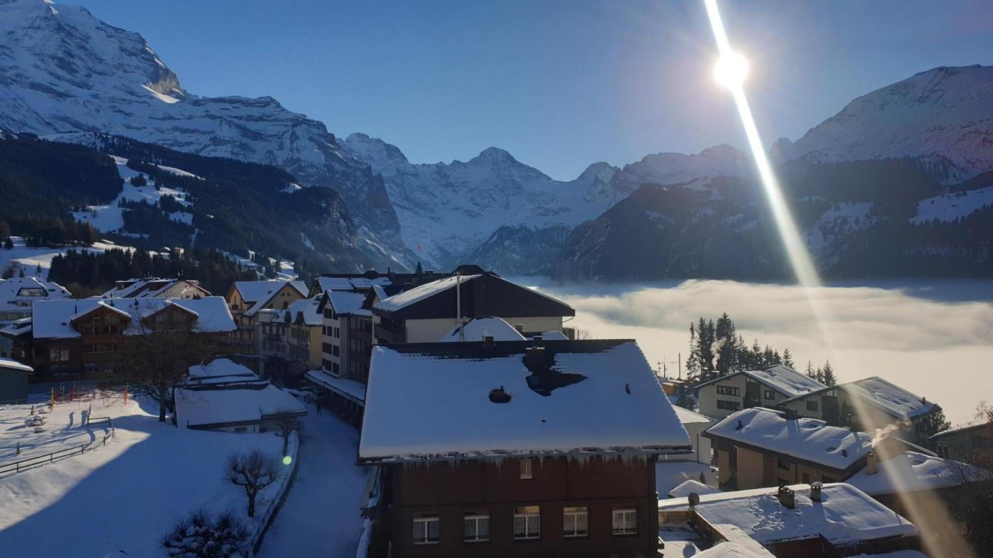 Hotel Schoenegg Wengen Kültér fotó