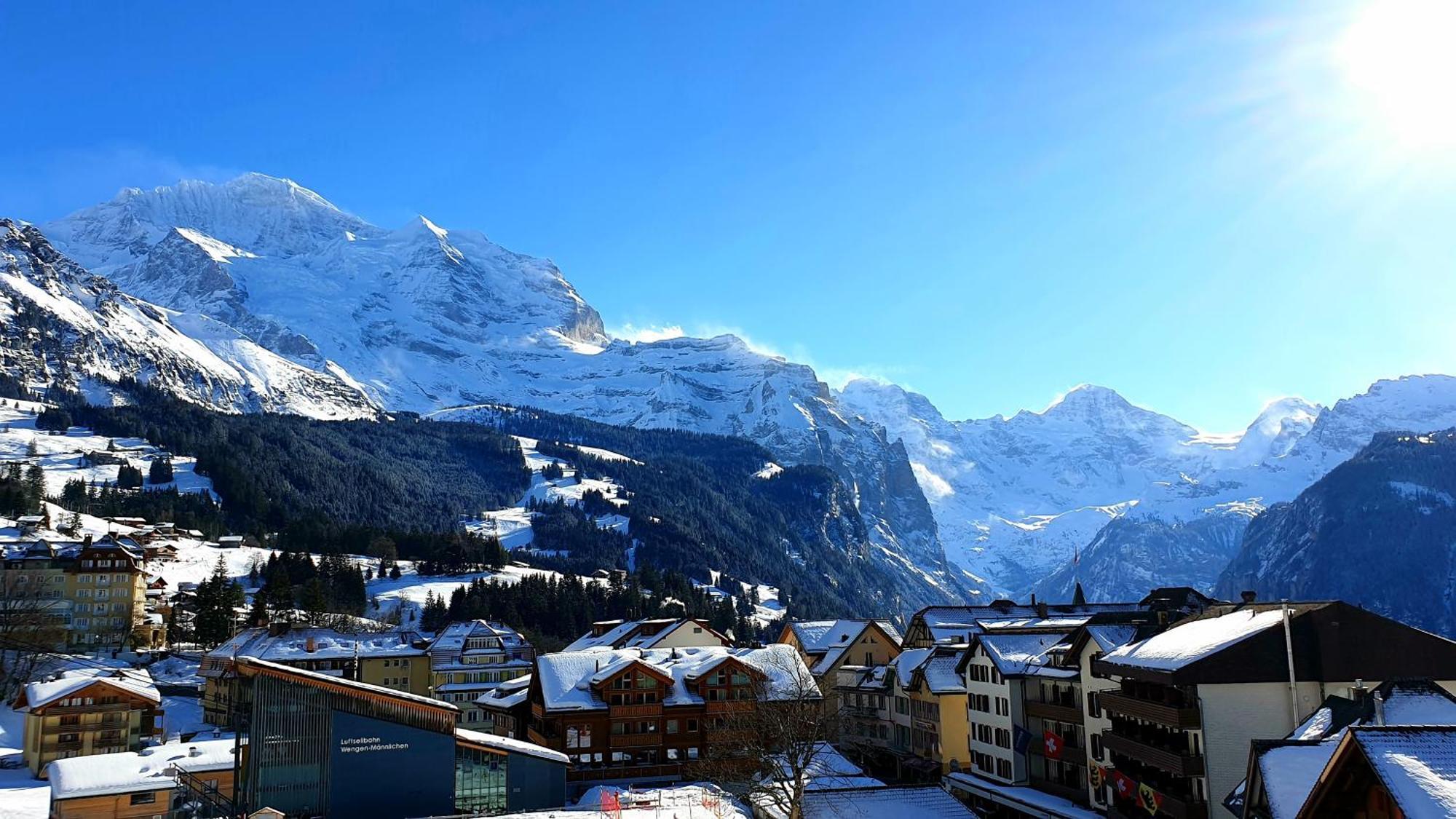 Hotel Schoenegg Wengen Kültér fotó