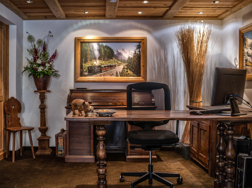 Hotel Schoenegg Wengen Kültér fotó