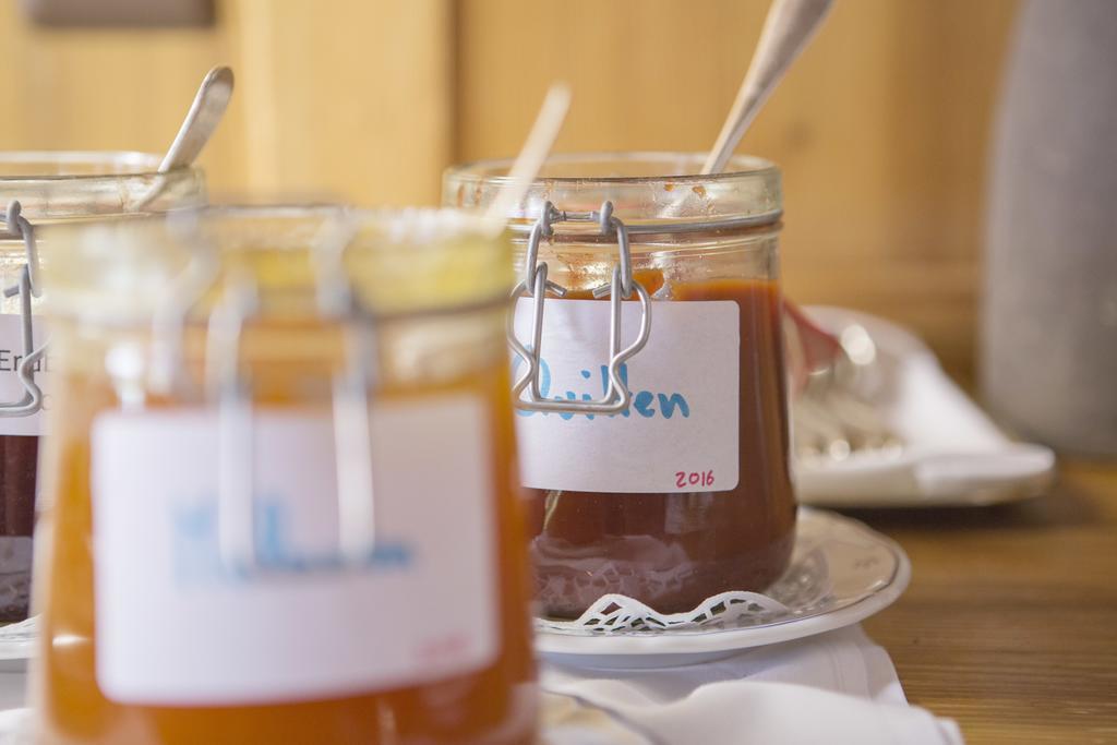 Hotel Schoenegg Wengen Kültér fotó