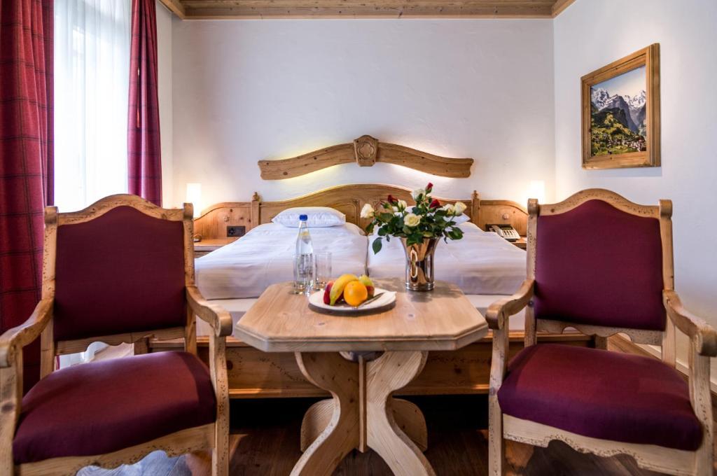 Hotel Schoenegg Wengen Szoba fotó